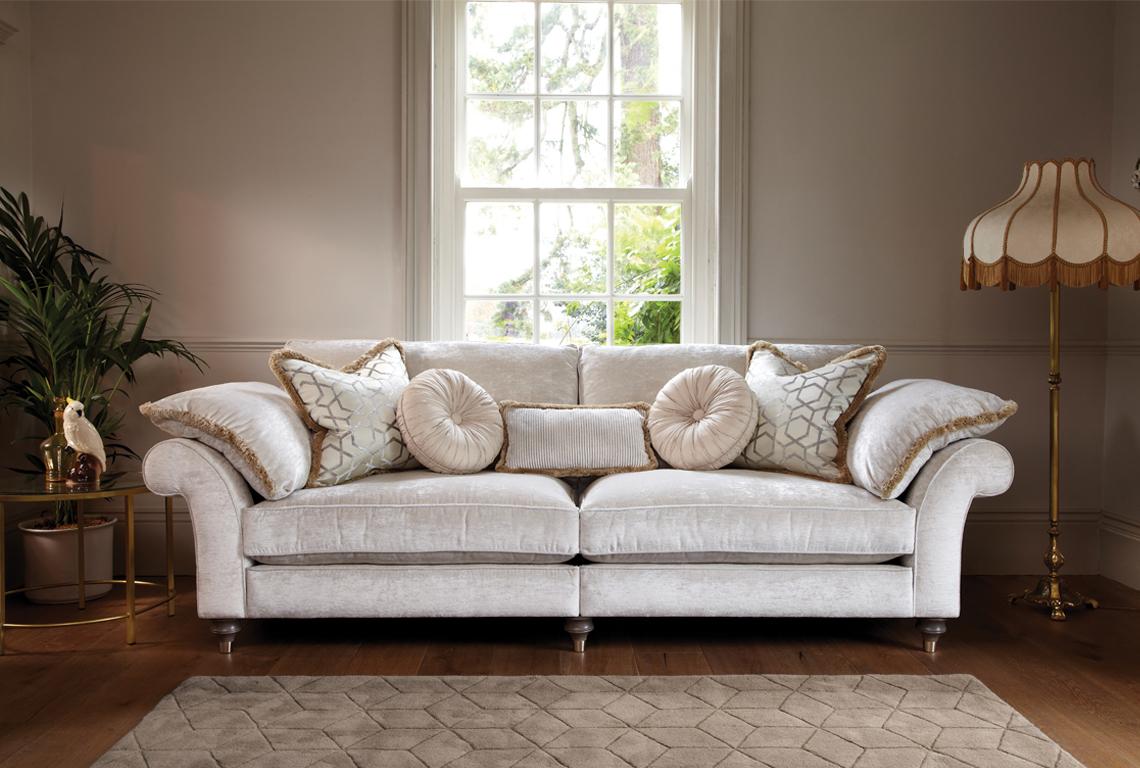Duresta Harvard Grand 4 Seater Sofa ~ Split