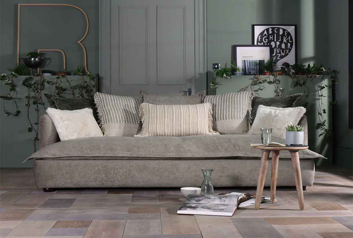 Tetrad Amilie Grand Sofa
