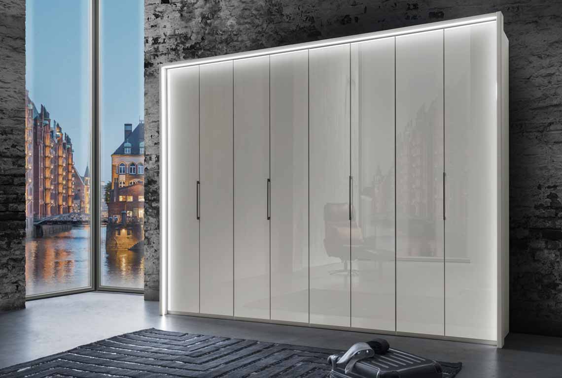 Montreal 3m Robe with Bi-Fold Doors