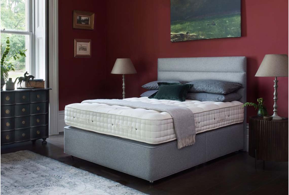 Hypnos Weybridge Majestic 5' F/E Divan Set