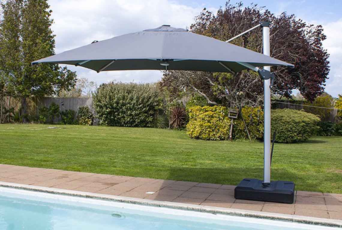 Roma 3m Cantilever Parasol with Integrated LED Lighting