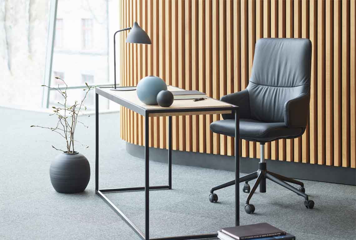 Ekornes Stressless® Mint Office Chair High Back with Arms