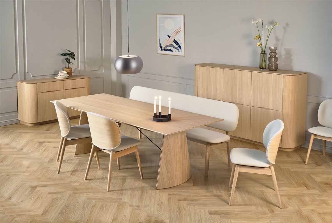 Artus Chair