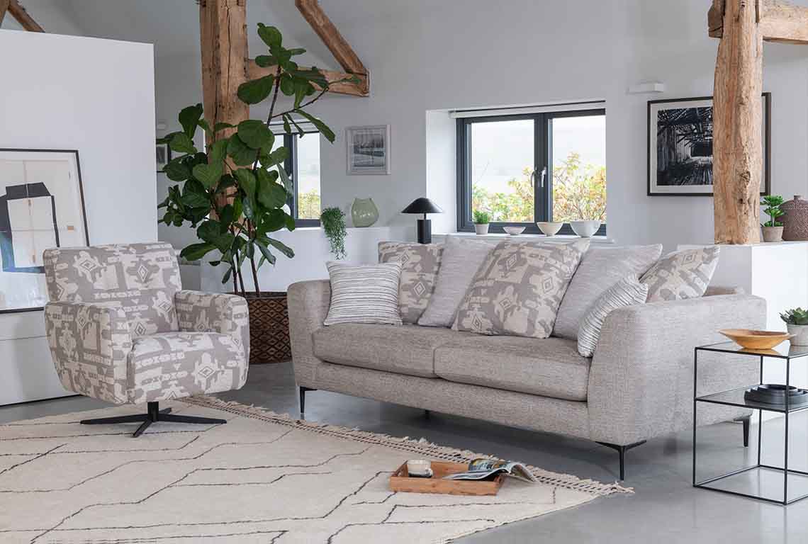 Inka Grand Sofa with Pillow Back