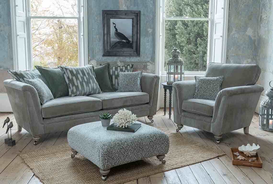 Darwin Chair