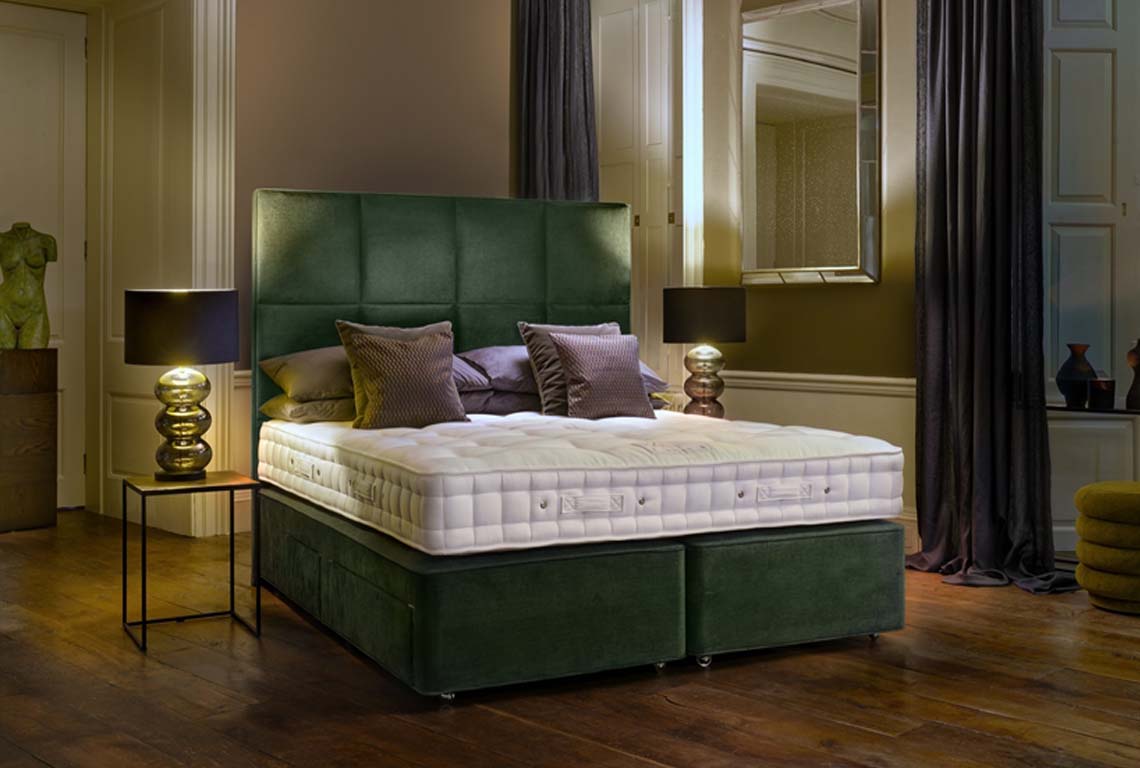 Hypnos Hollywell Supreme 6' P/Top 2 + 2 Drawer Divan Set