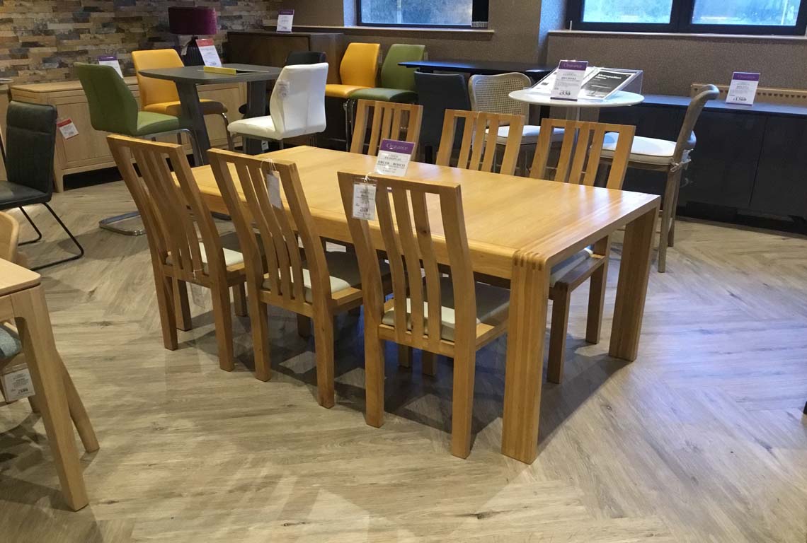 Ercol Bosco Medium Extending Dining Table