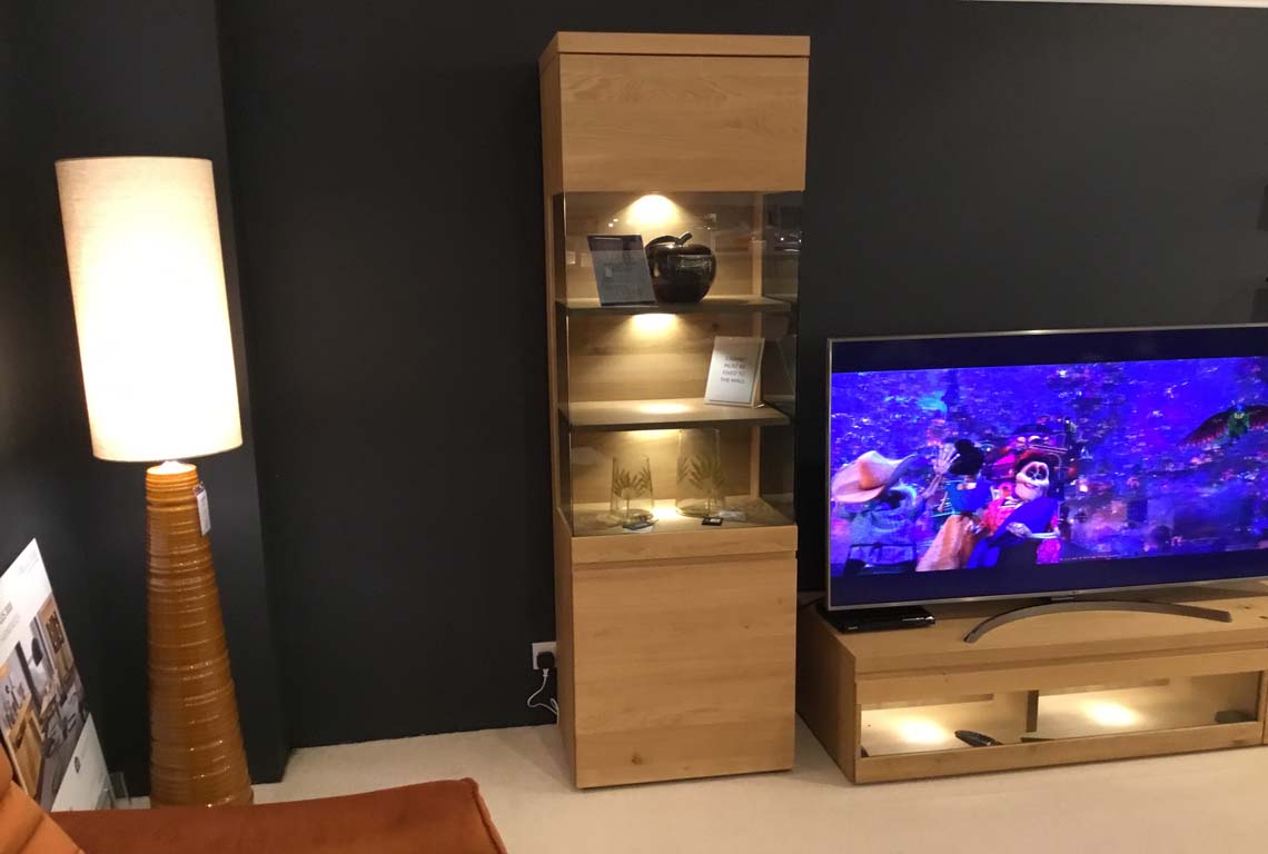 V Plus 3000 Cabinet - Left with Lighting