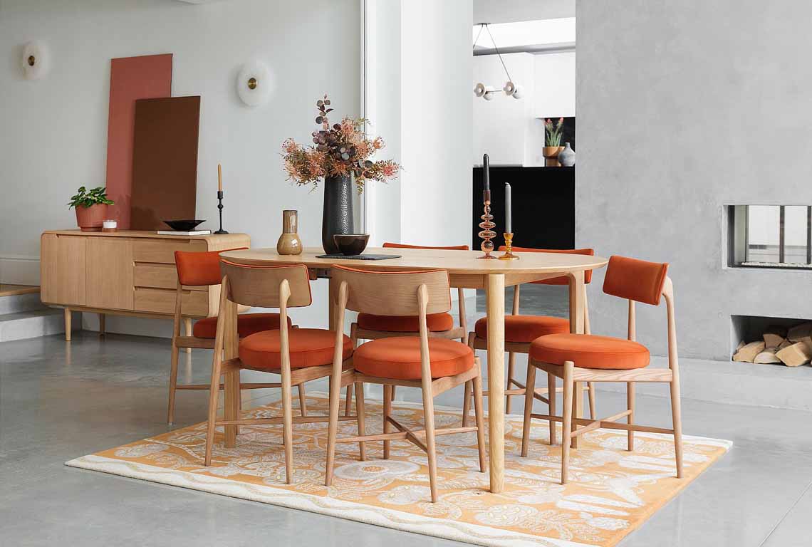 G Plan Winchester 135 - 190cm Dining Table