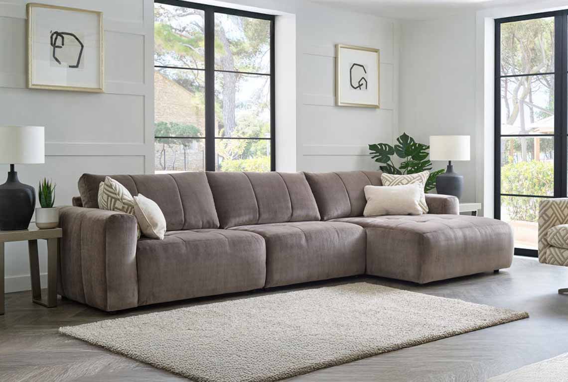 Opera Large Sofa with Chaise End