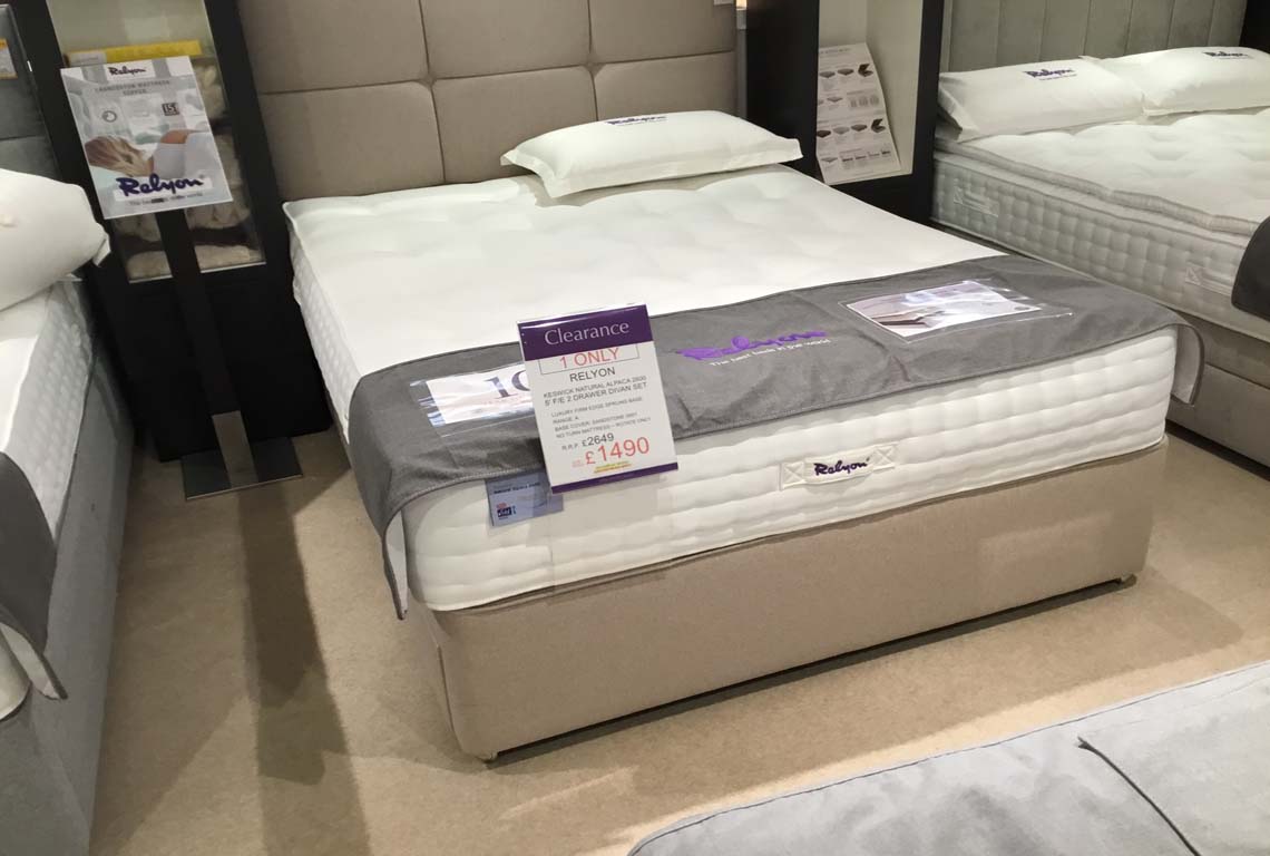 Relyon Keswick Natural Alpaca 2600 5' F/E 2 Drawer Divan Set