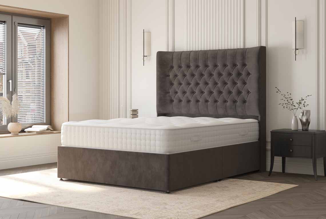 Highgrove Thornton 1500 5' P/T Divan Set