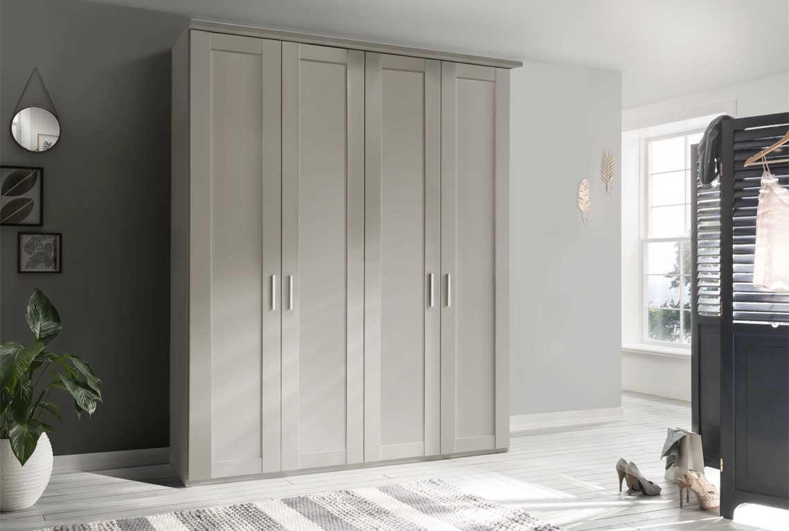 Canterbury 4 Door Robe