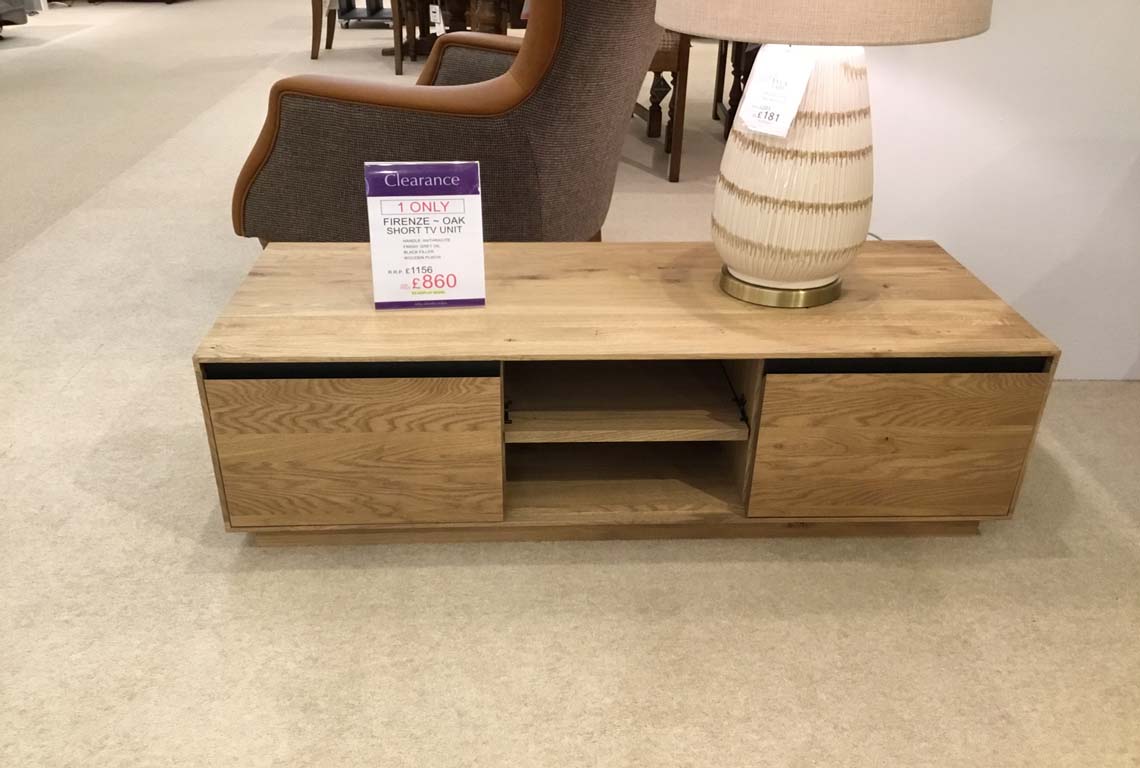 Firenze Oak Short TV Unit