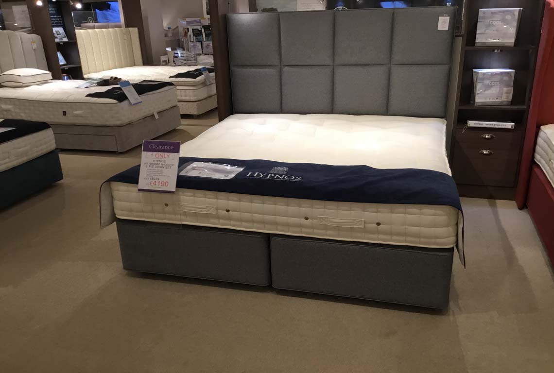 Hypnos Weybridge Majestic 6' F/E Divan Set
